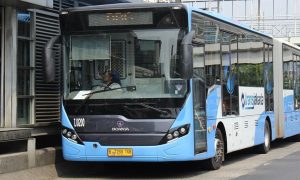 TransJakarta dan Pindad Bergandengan Tangan, Target Nol Emisi Semakin Dekat!