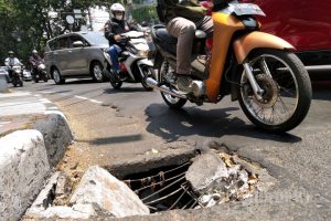 Ribuan Warga Bandung Dapat Kerja, Rahasianya Ada di Gorong-Gorong!