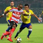 Saksikan! Duel Sengit Madura United vs Barito Putera!