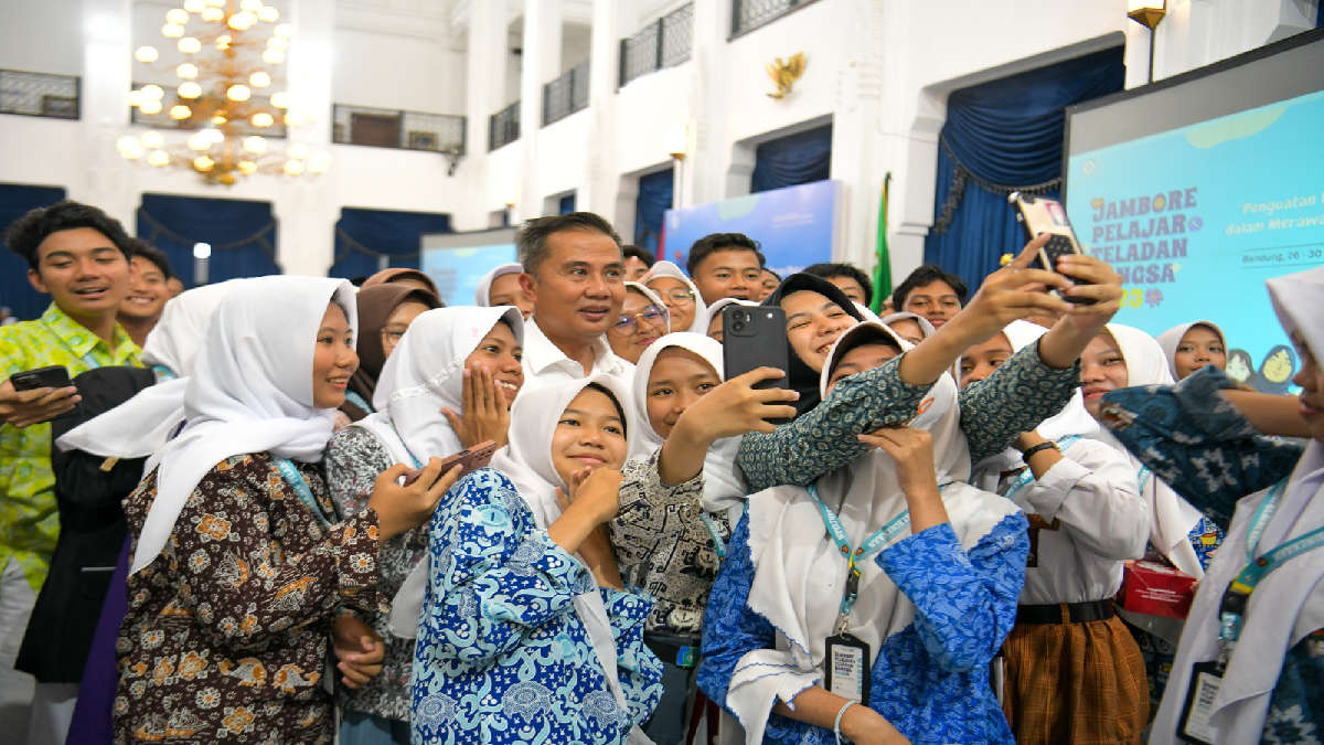 Subang & Cimahi Punya Pj Baru! Pesan Penting Bey Machmudin!