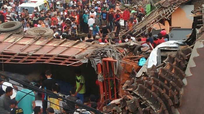 Tragedi Menjelang Buka Puasa: Balita Tewas Kecelakaan Maut Sumedang!