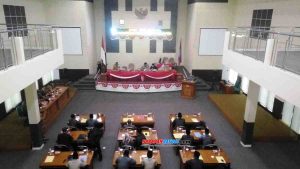 Geger! DPRD Kota Banjar Bahas LKPJ & Dua Raperda Krusial!
