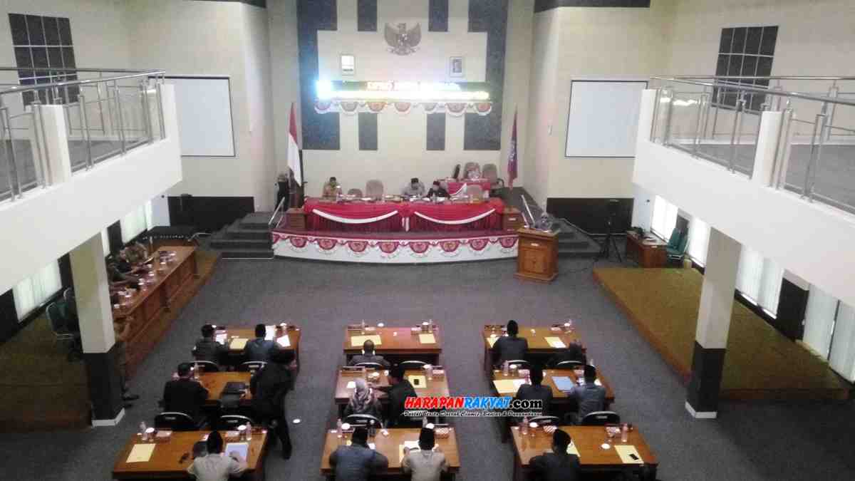 Geger! DPRD Kota Banjar Bahas LKPJ & Dua Raperda Krusial!