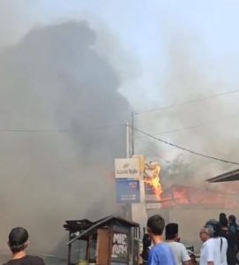 Kebakaran Hebat! Pabrik Petasan Bogor Terbakar!