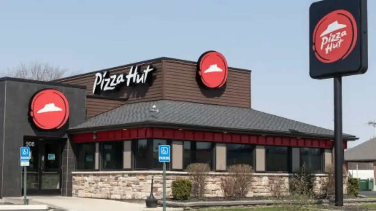 Geger! Pizza Hut UK Tutup Puluhan Gerai, Ribuan Pekerja Terancam PHK!